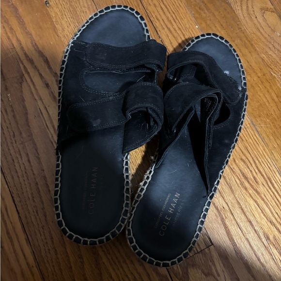 Cole hann sandals - Picture 1 of 3